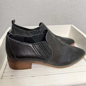 Lucky Brand Women's Lenci Loafer Size 10 Shootie Slip On Black Leather Pointed